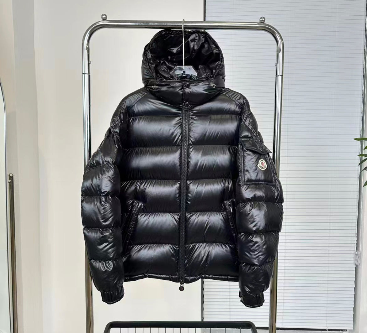 Moncler maya