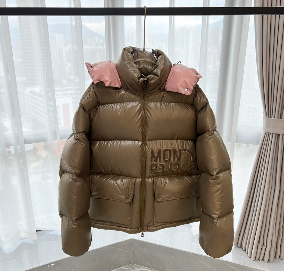 Moncler puff