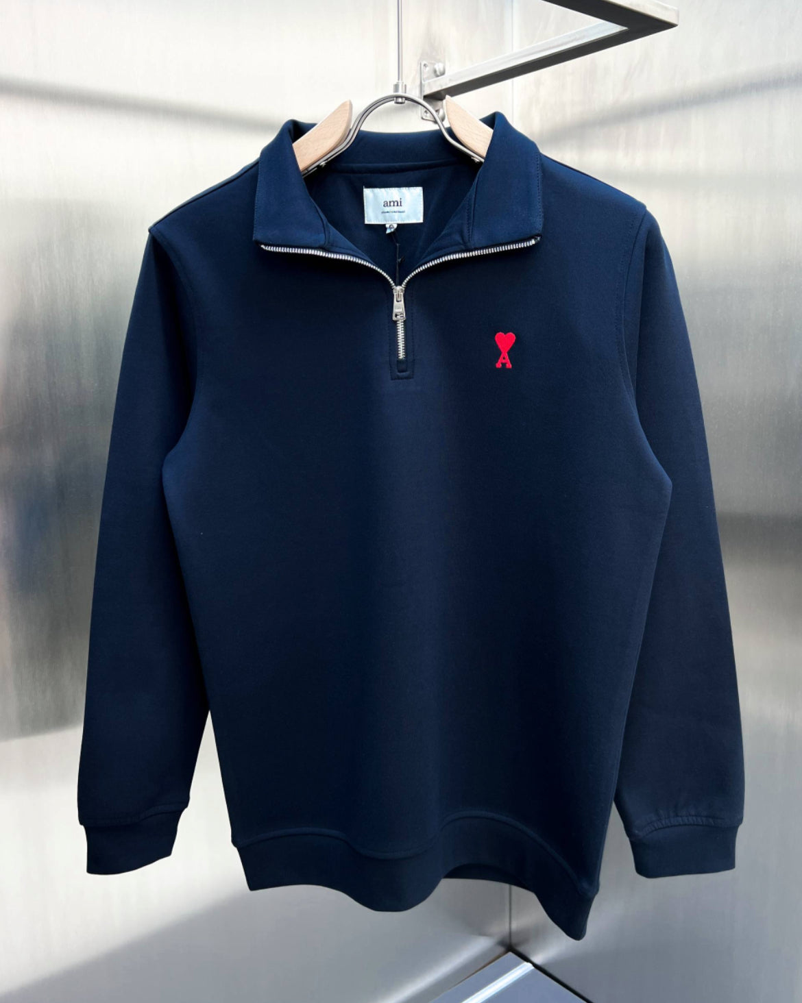 Ami 
Zip sweatshirt