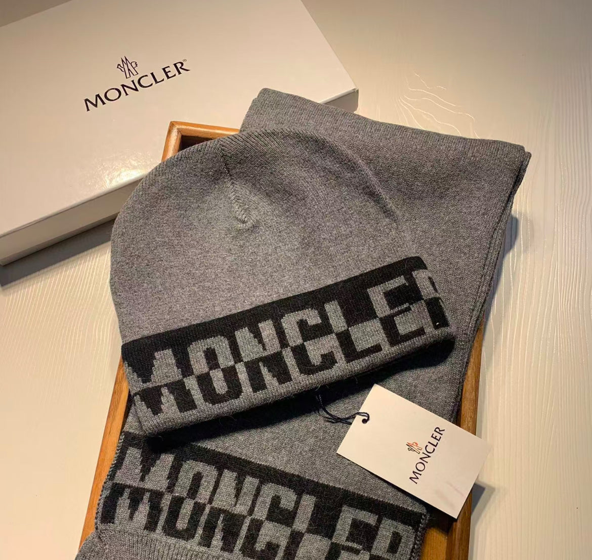 Moncler beanie