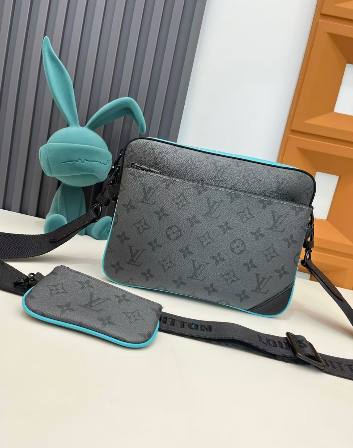LV Side man bag